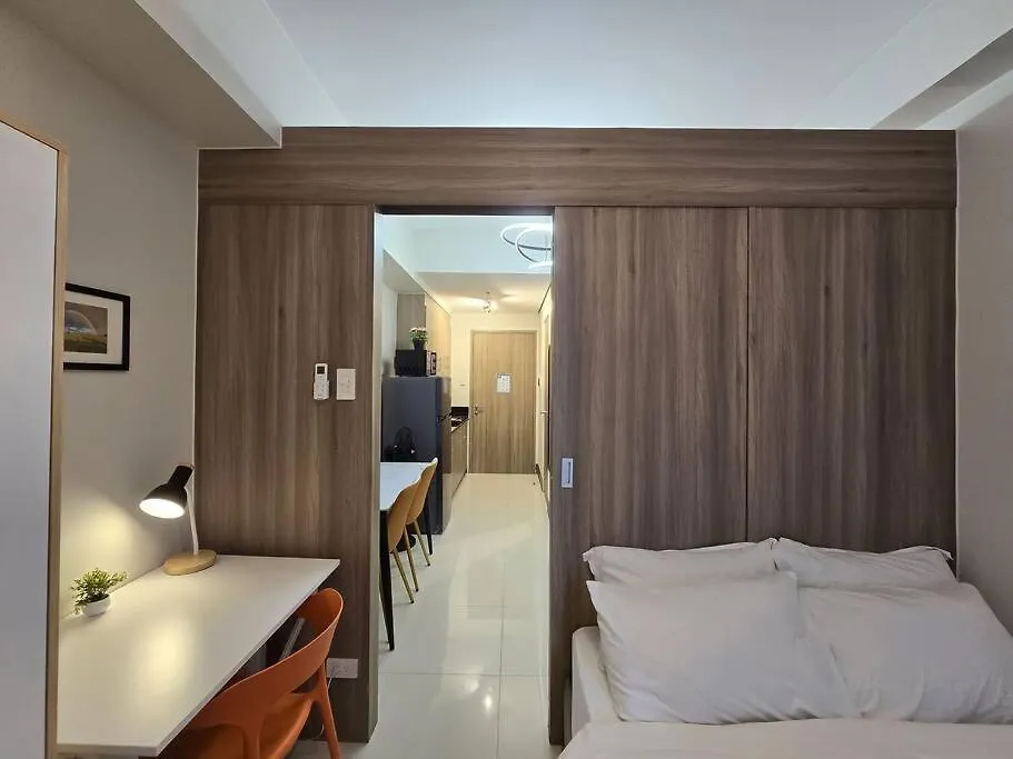 1Br Unit Condotel W Balcony Fame Residences - Fm45 Manila