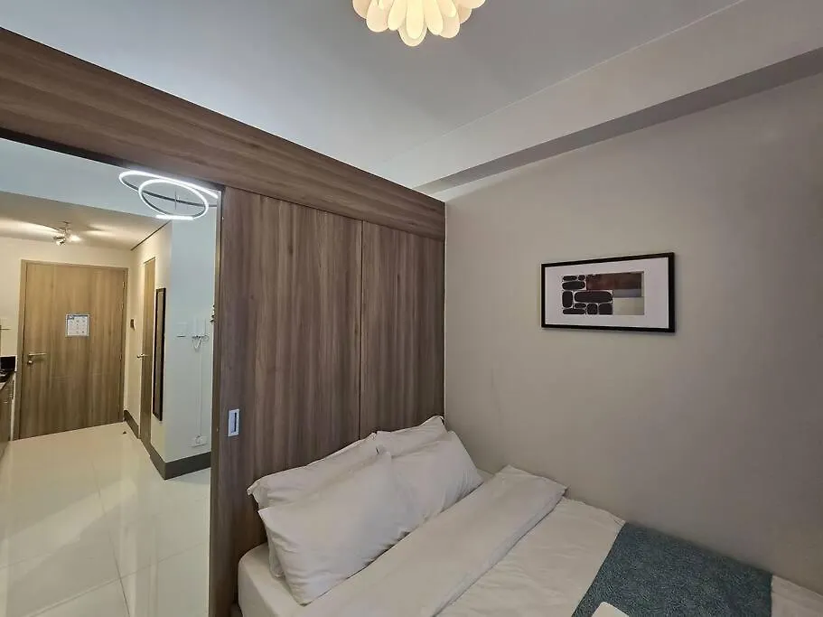 1Br Unit Condotel W Balcony Fame Residences - Fm45 Manila