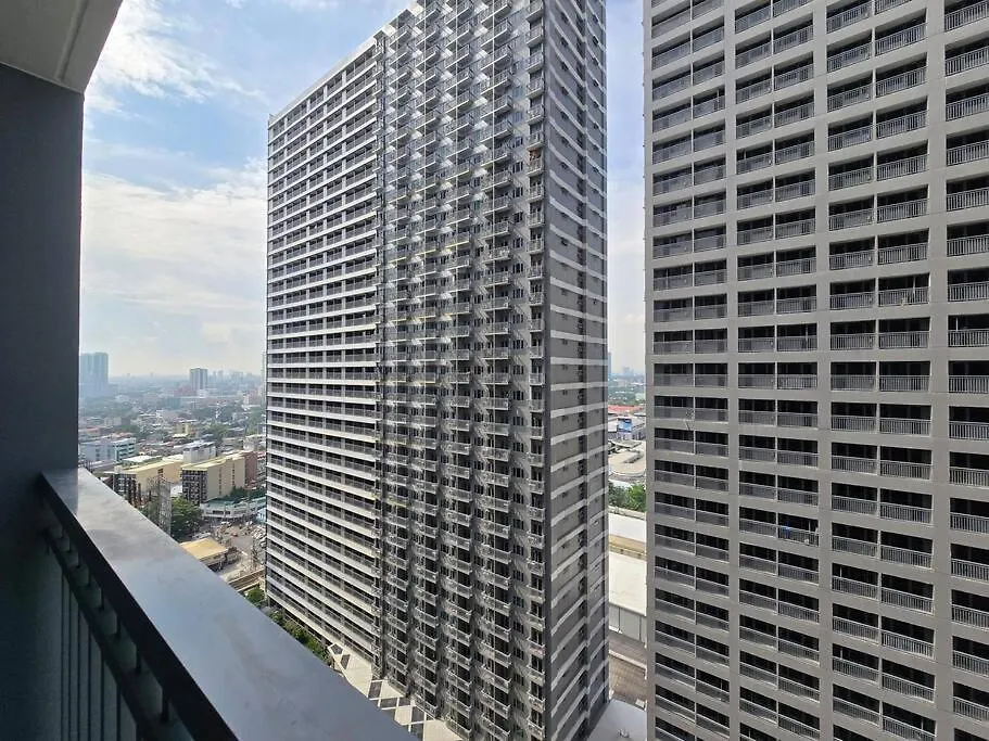 1Br Unit Condotel W Balcony Fame Residences - Fm45 Manila